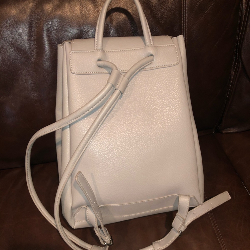 Zara backpack - Picture 2 of 4